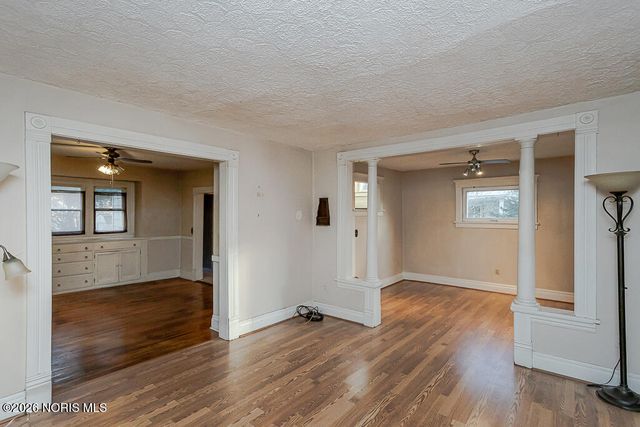 129 Harrison Avenue, Swanton, OH 43558