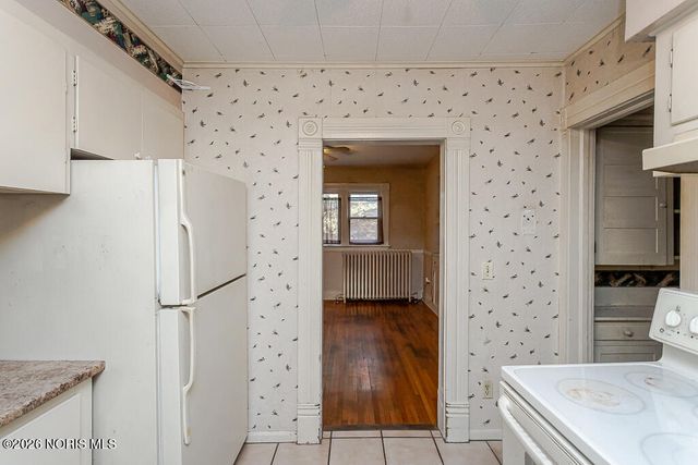 129 Harrison Avenue, Swanton, OH 43558