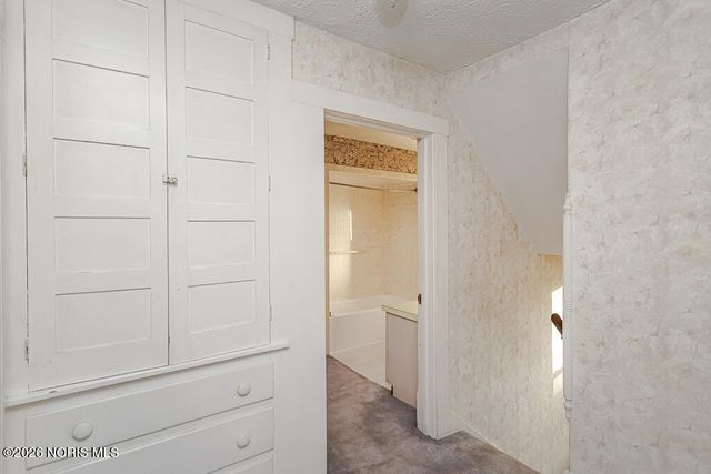 129 Harrison Avenue, Swanton, OH 43558