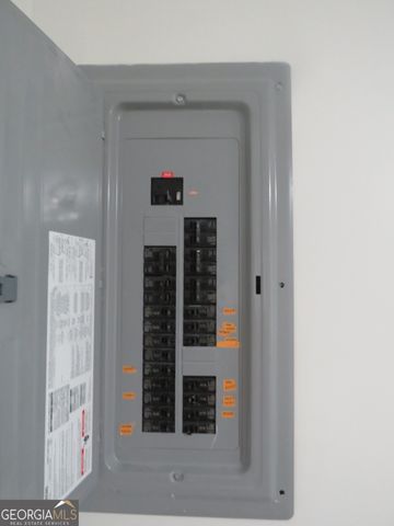 413 W Floyd Street, Sandersville, GA 31082