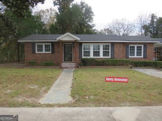 413 W Floyd Street, Sandersville, GA 31082