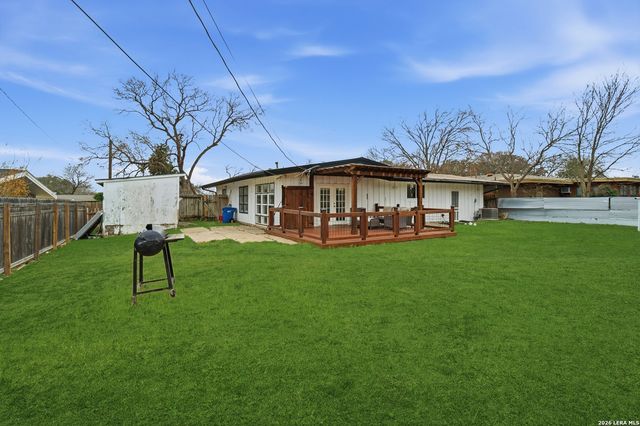 351 Rexford Dr, San Antonio, TX 78216