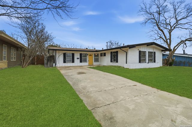 351 Rexford Dr, San Antonio, TX 78216