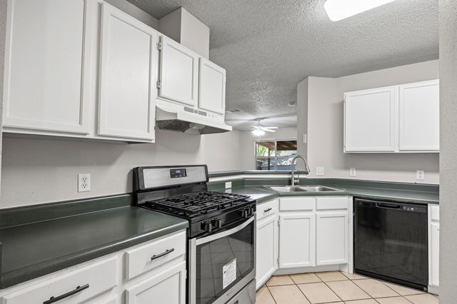 901 Calico DR, Austin, TX 78748