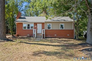 8957 Three Chopt Rd, Henrico, VA 23229
