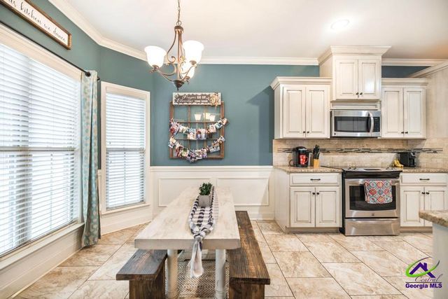 312 Bridgehampton Way, Perry, GA 31069