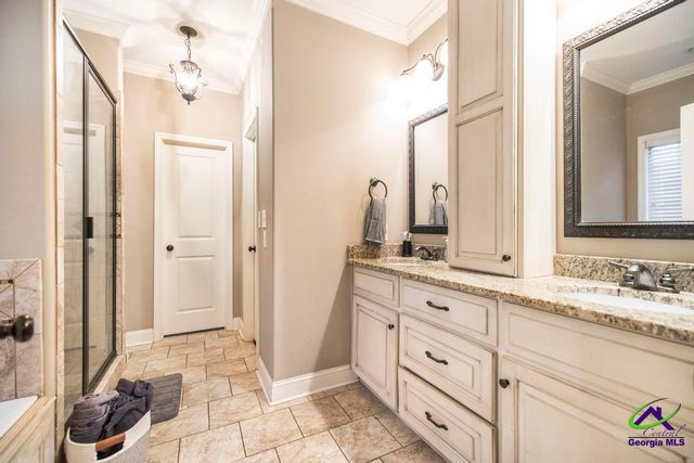 312 Bridgehampton Way, Perry, GA 31069