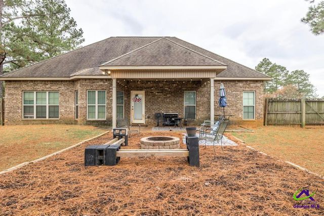 312 Bridgehampton Way, Perry, GA 31069