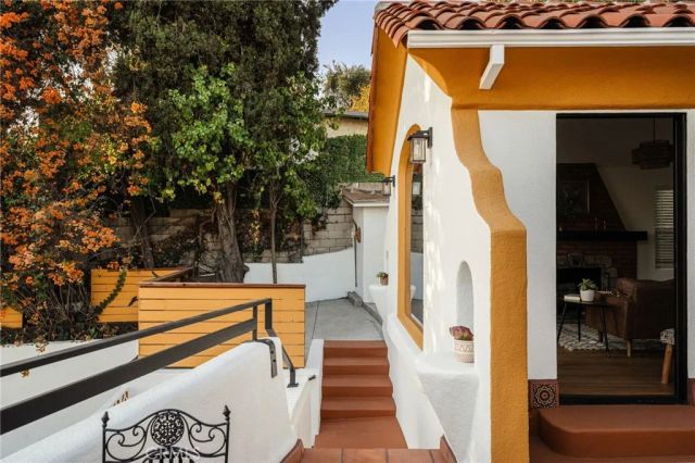 3135 Minnesota, Lincoln Heights, CA 90031