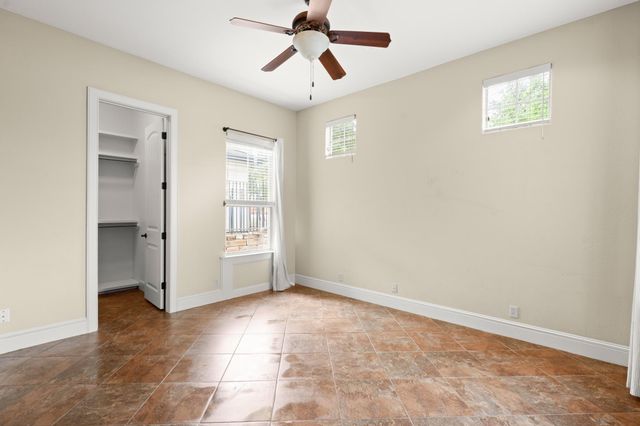 519 Golden Bear DR, Austin, TX 78738