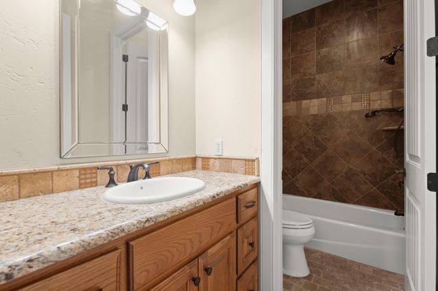 519 Golden Bear DR, Austin, TX 78738