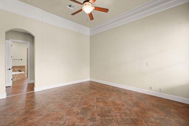 519 Golden Bear DR, Austin, TX 78738
