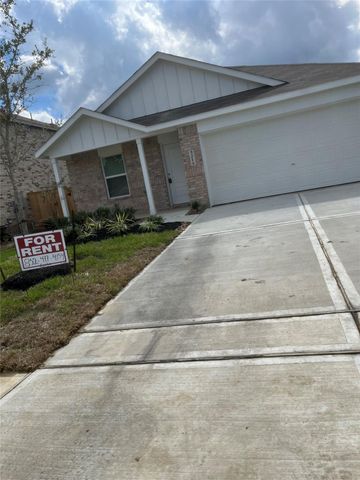 5214 Red Drum Dr, Baytown, TX 77521