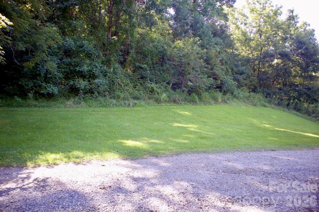 11 Jody Lane, Weaverville, NC 28787
