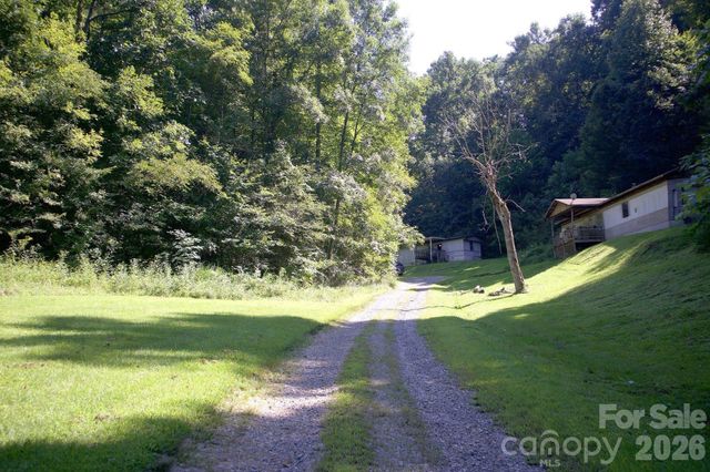 11 Jody Lane, Weaverville, NC 28787