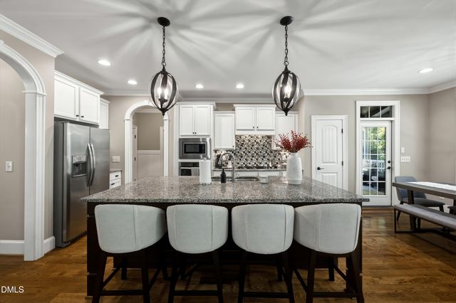 101 Roseberry Way, Holly Springs, NC 27540