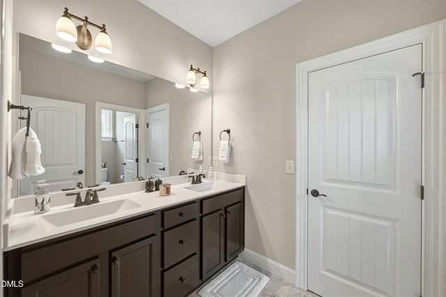 101 Roseberry Way, Holly Springs, NC 27540