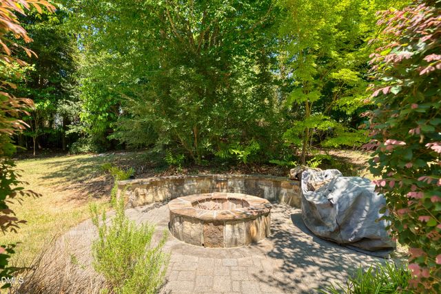 101 Roseberry Way, Holly Springs, NC 27540