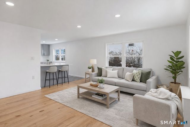 328 Curtis Street, Meriden, CT 06450