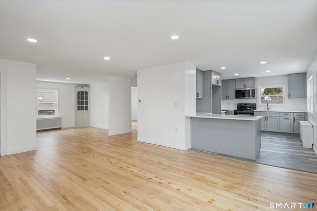 328 Curtis Street, Meriden, CT 06450