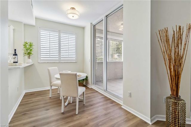 1001 Arbor Lake DR 101, Naples, FL 34110