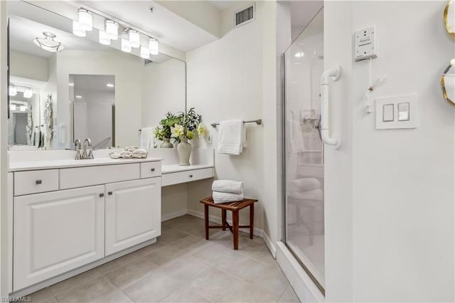 1001 Arbor Lake DR 101, Naples, FL 34110