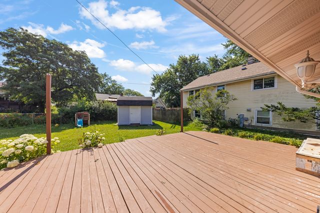 219 Kedvale Court, Bolingbrook, IL 60440