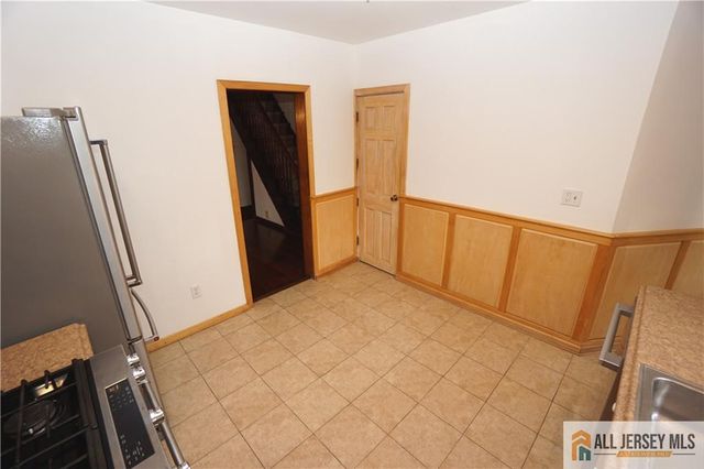 34 Rutgers Avenue, Colonia, NJ 07067