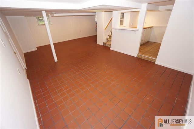 34 Rutgers Avenue, Colonia, NJ 07067