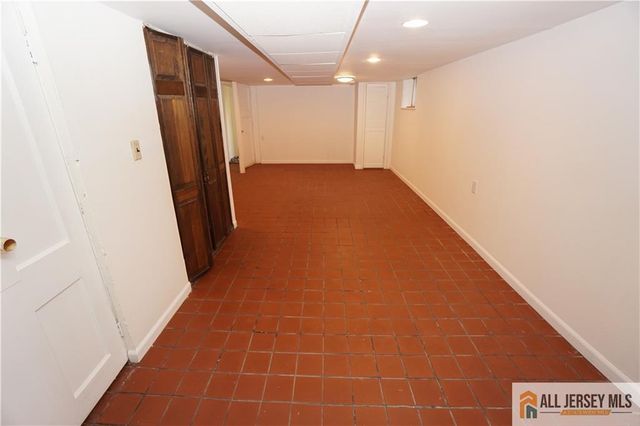 34 Rutgers Avenue, Colonia, NJ 07067