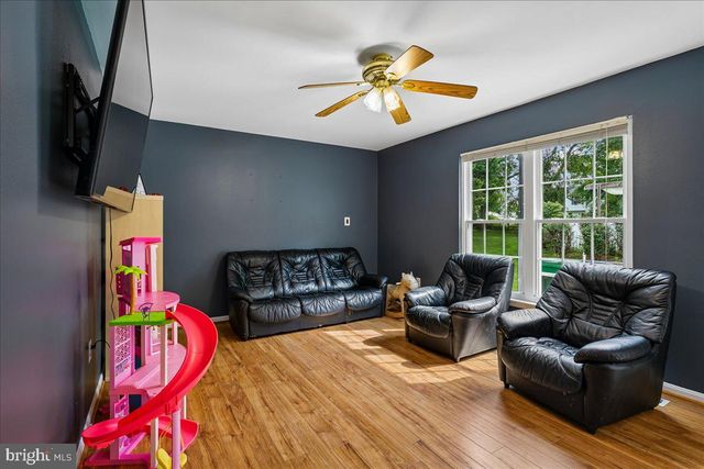 3437 LIVINGSTON DR, Jefferson, MD 21755