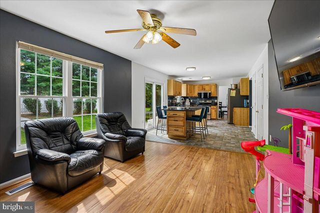 3437 LIVINGSTON DR, Jefferson, MD 21755