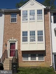 4226 APPLE ORCHARD LN #4, Suitland, MD 20746