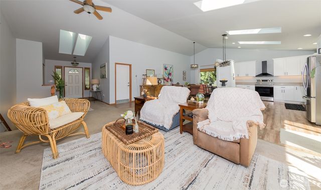 1010 W Stanley Street, Granite Falls, WA 98252