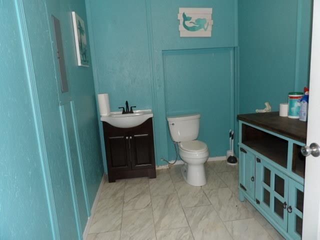 3418 N US HWY 271, Gilmer, TX 75644