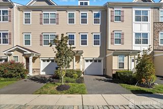1905 John Deere Lane, Monroe, NJ 08831