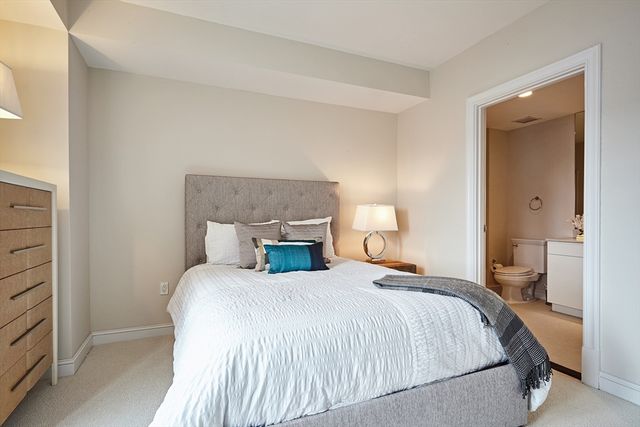 778 Boylston 6B, Boston, MA 02199