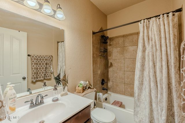 5874 MEGAN Street, Santa Teresa, NM 88008