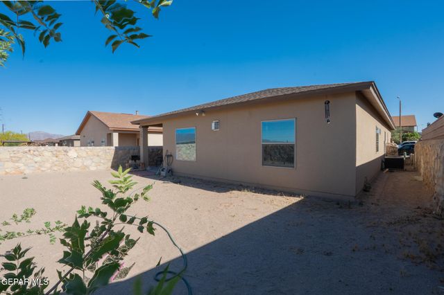 5874 MEGAN Street, Santa Teresa, NM 88008