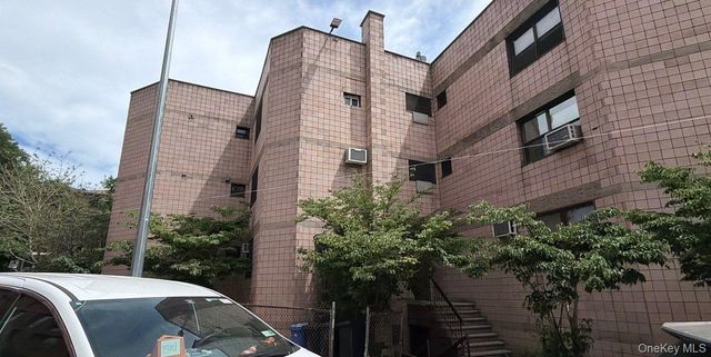 72 Clove Road 76-2, Brooklyn, NY 11225