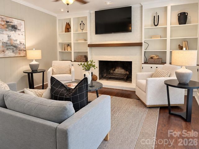 4124 Bridgewood Lane, Charlotte, NC 28226