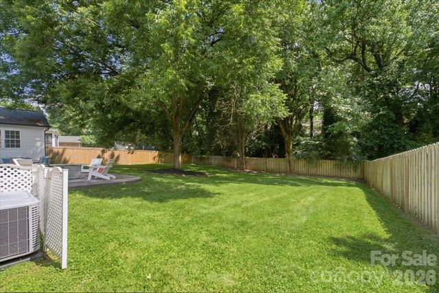 4124 Bridgewood Lane, Charlotte, NC 28226