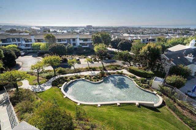 101 SCHOLZ PLAZA PH 16, Newport Beach, CA 92663