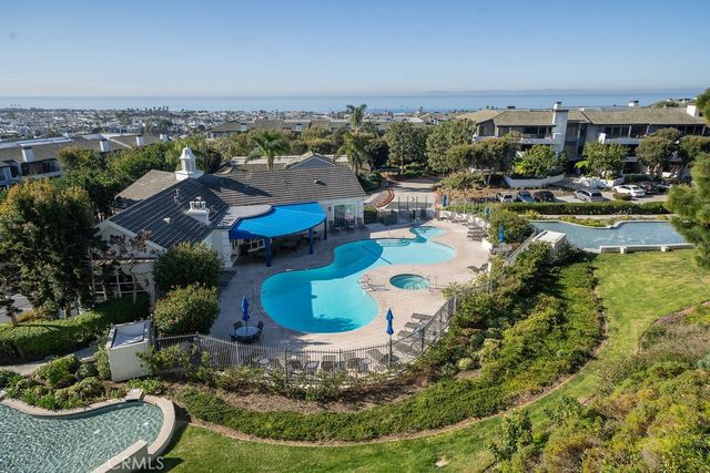 101 SCHOLZ PLAZA PH 16, Newport Beach, CA 92663