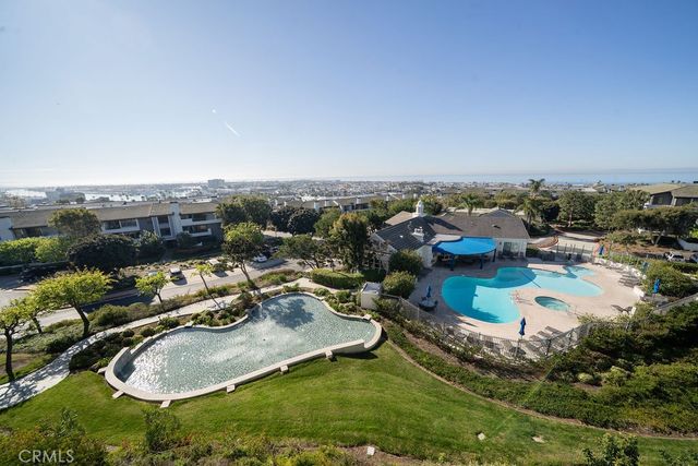 101 SCHOLZ PLAZA PH 16, Newport Beach, CA 92663