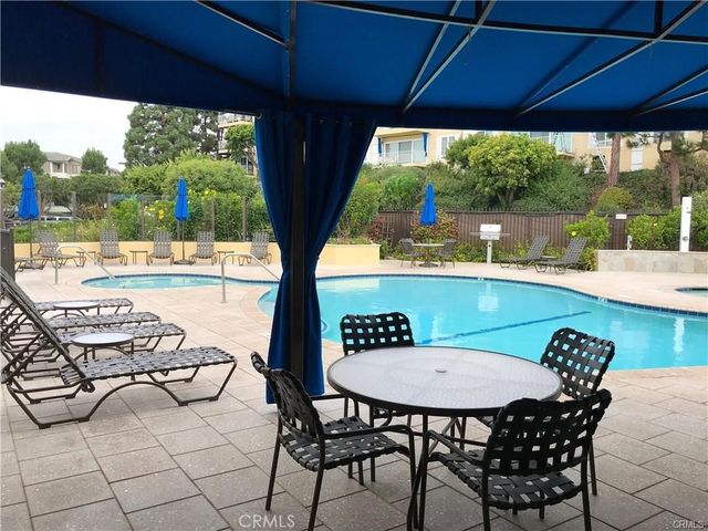 101 SCHOLZ PLAZA PH 16, Newport Beach, CA 92663