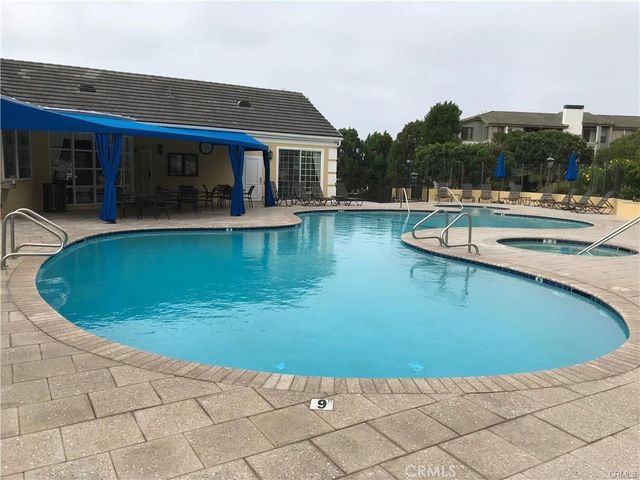 101 SCHOLZ PLAZA PH 16, Newport Beach, CA 92663