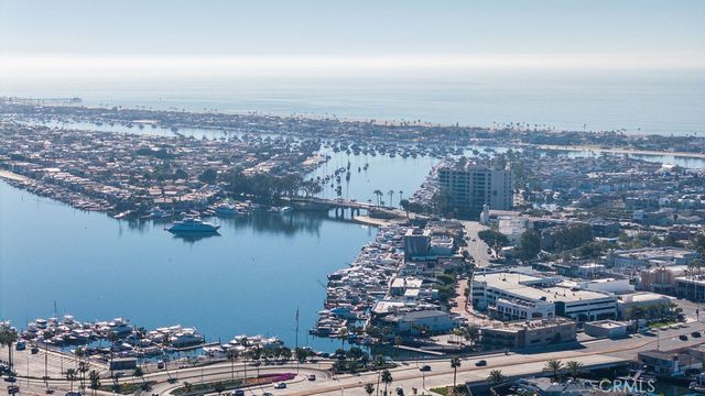 101 SCHOLZ PLAZA PH 16, Newport Beach, CA 92663