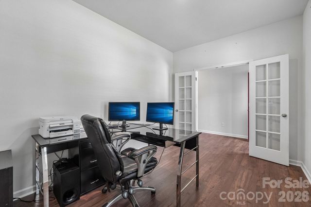 7105 Pennyroyal Way, Charlotte, NC 28216