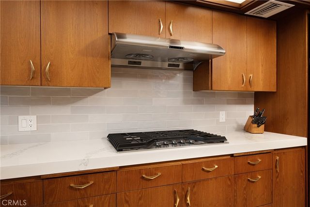 17824 Sunburst, Sherwood Forest, CA 91325